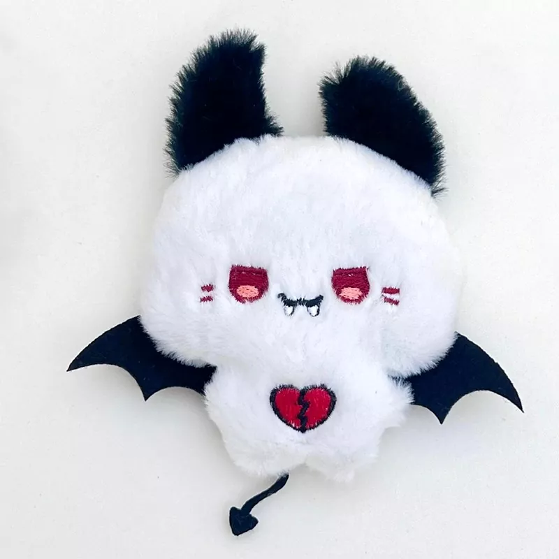 Pluszowa zabawka na Halloween z białym diabłem